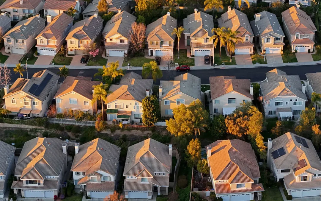 Mortgage rates in a 7-month surge, hits housing market