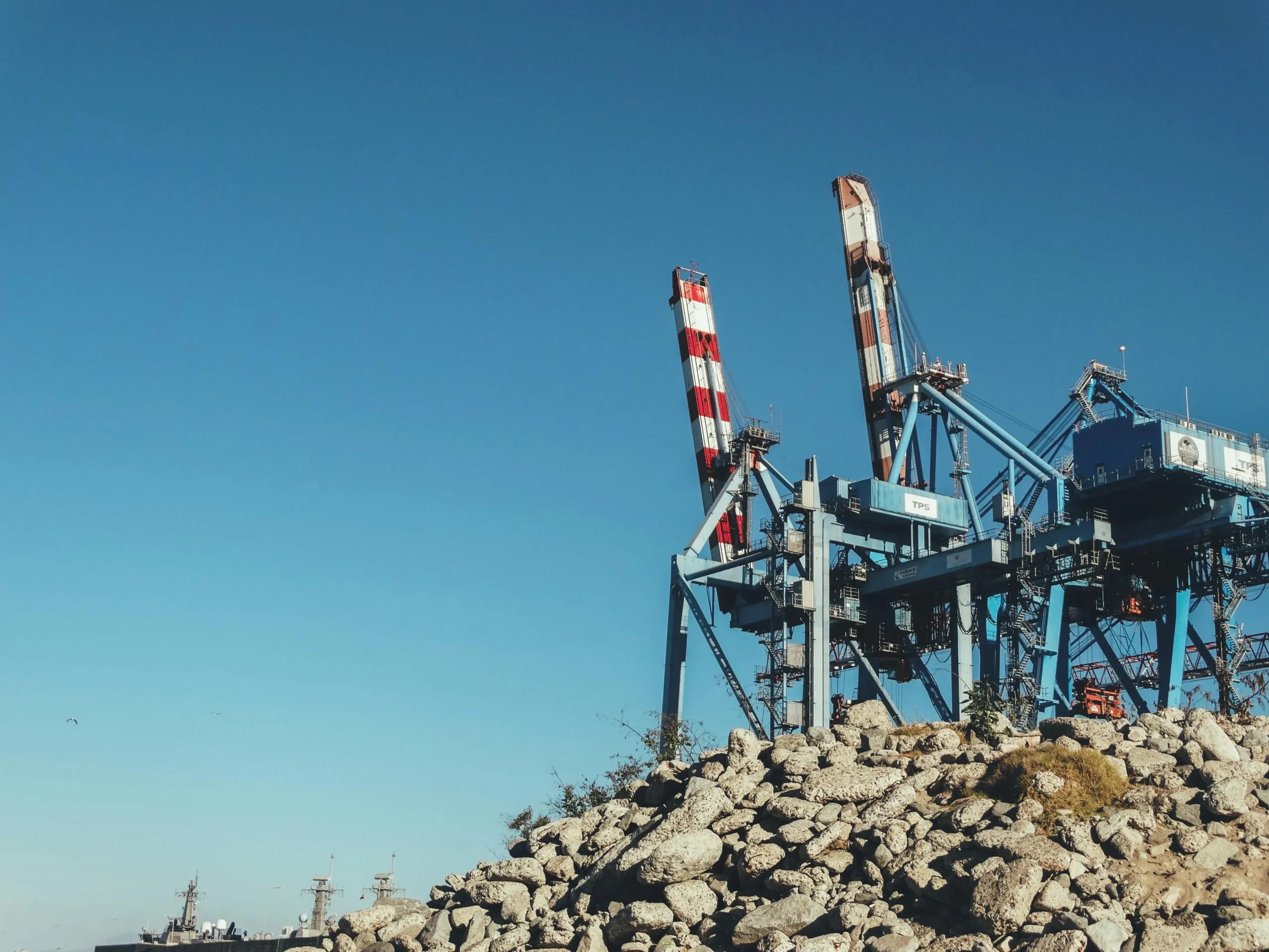 Heavy equipment and asset management on construction site