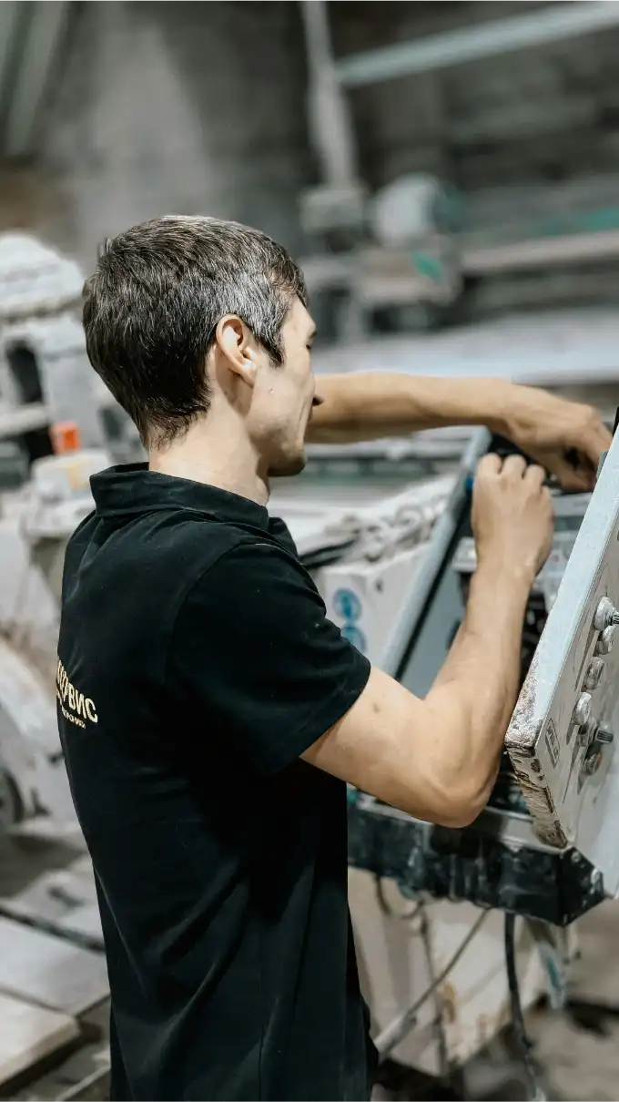 Machine maintenance planner organizing production schedules and work orders