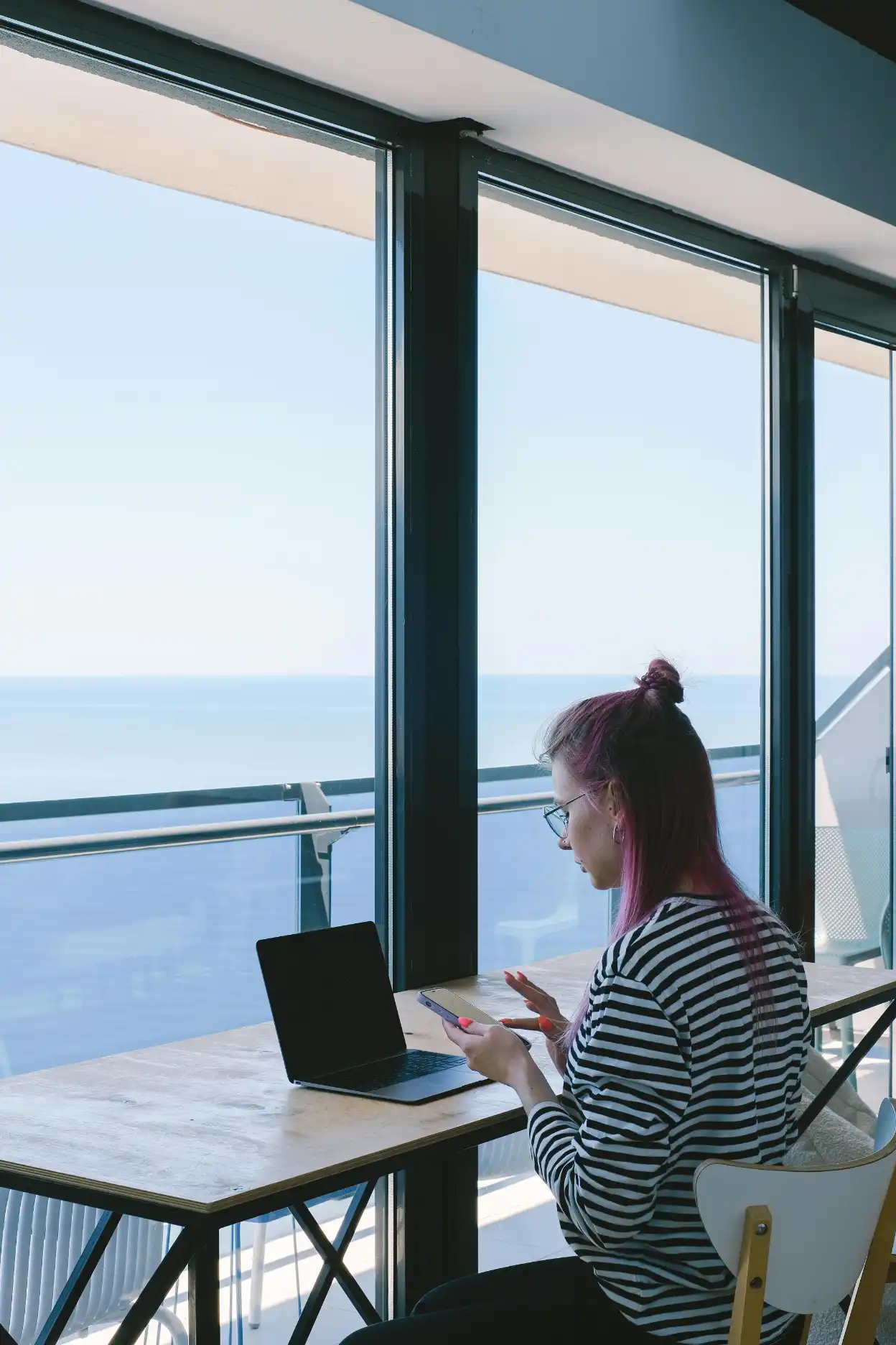 Reservation sales agent handling guest inquiries and booking conversions