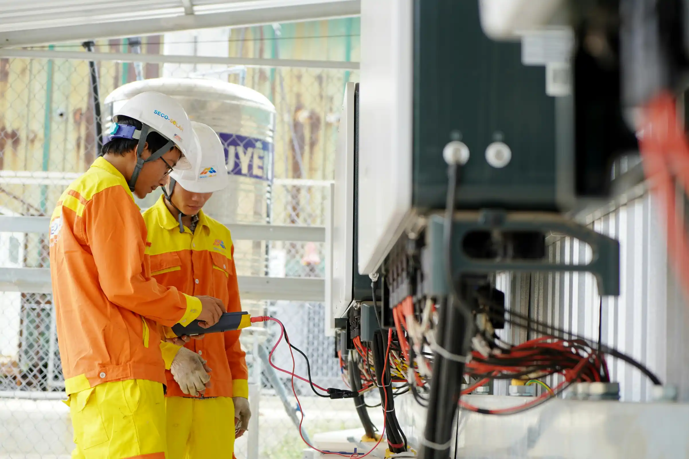 Utility Billing Specialist managing energy and utilities accounts
