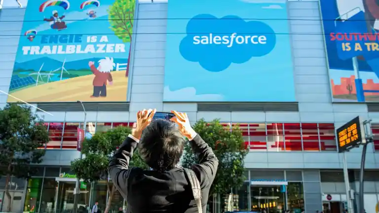 Salesforce pushes AI into Sales Calls